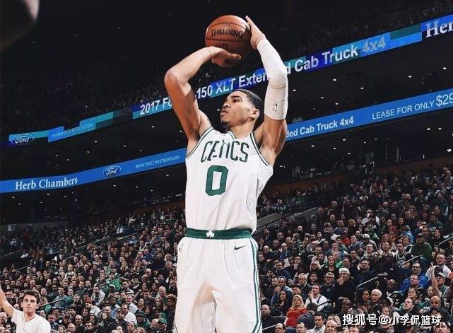  杰伦布朗末节爆发凯尔特人逆转击败猛龙队
